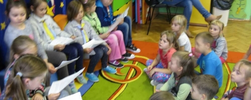 Cała Polska czyta dzieciom-wizyta III klasy oraz wychowawcy pani Renaty Rejman